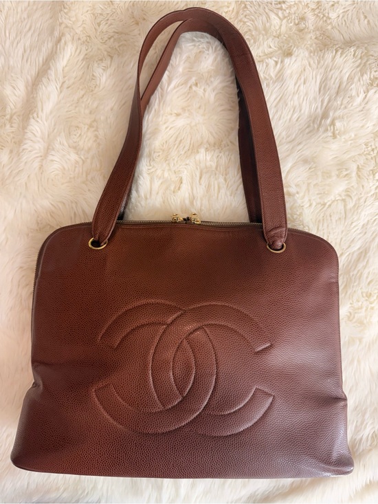 CHANEL Handbags - 😍Fall🍁 Chanel Caviar Stitched CC Double Zip Caramel Brown Timeless Tote
